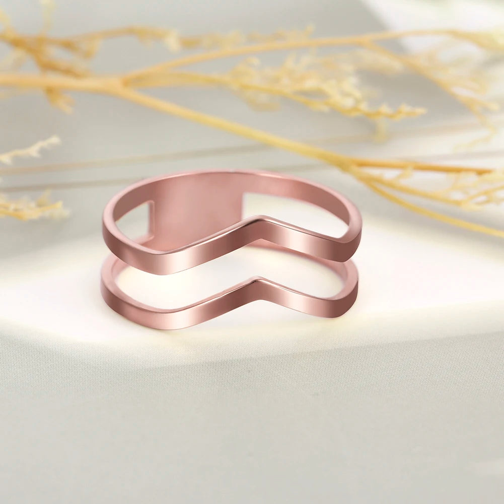 Geometric Wave Stainless Steel Ring | 18K Gold-Plated Party Ring for Women