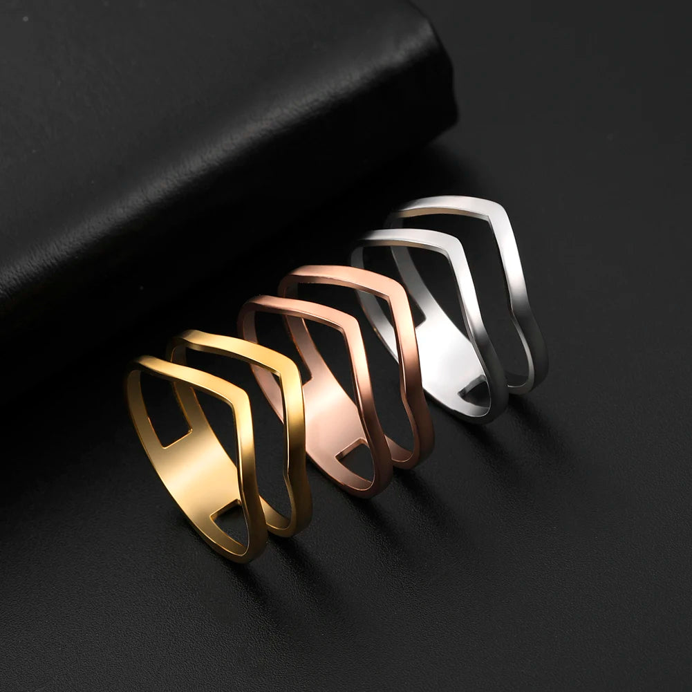 Geometric Wave Stainless Steel Ring | 18K Gold-Plated Party Ring for Women
