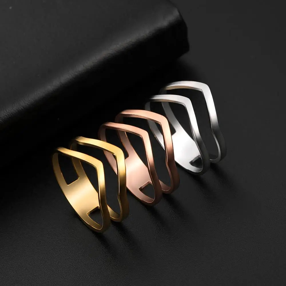 Geometric Wave Stainless Steel Ring | 18K Gold-Plated Party Ring for Women