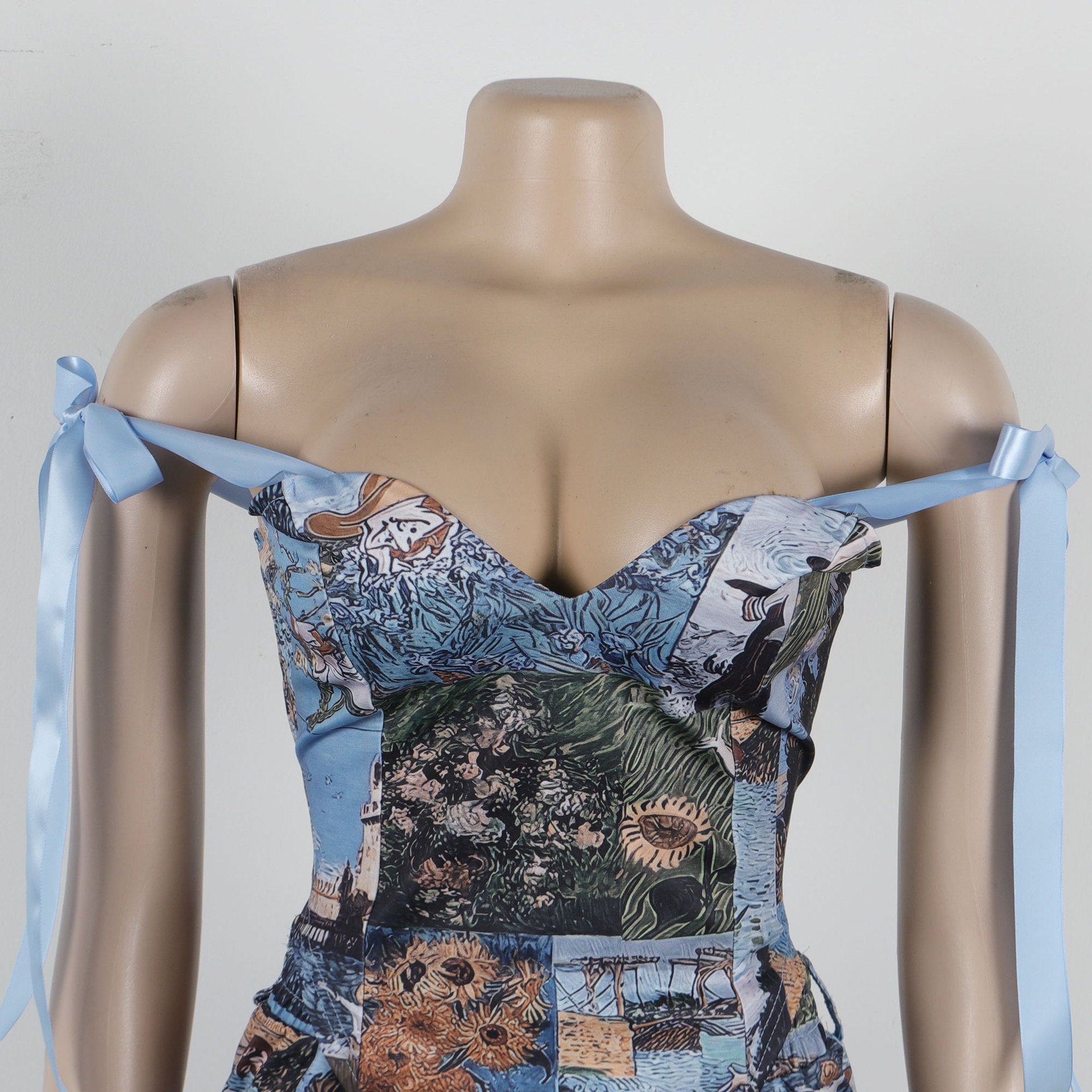 Oil Painting Print Lace-Up Crop Top & Wide-Leg Pants Set