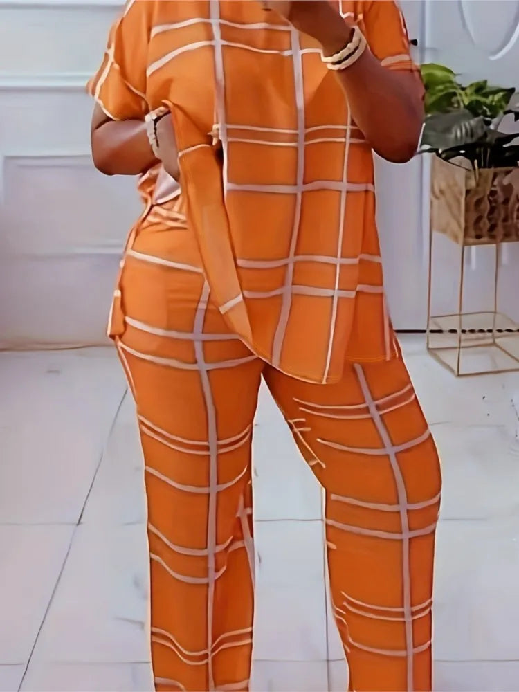 Women’s striped grid 2-piece set with round neck and matching pants, orange