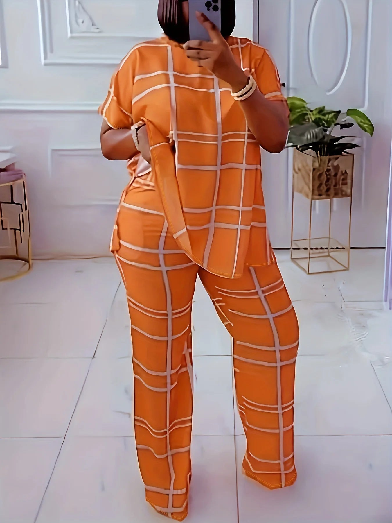 Women’s striped grid 2-piece set with round neck and matching pants, orange