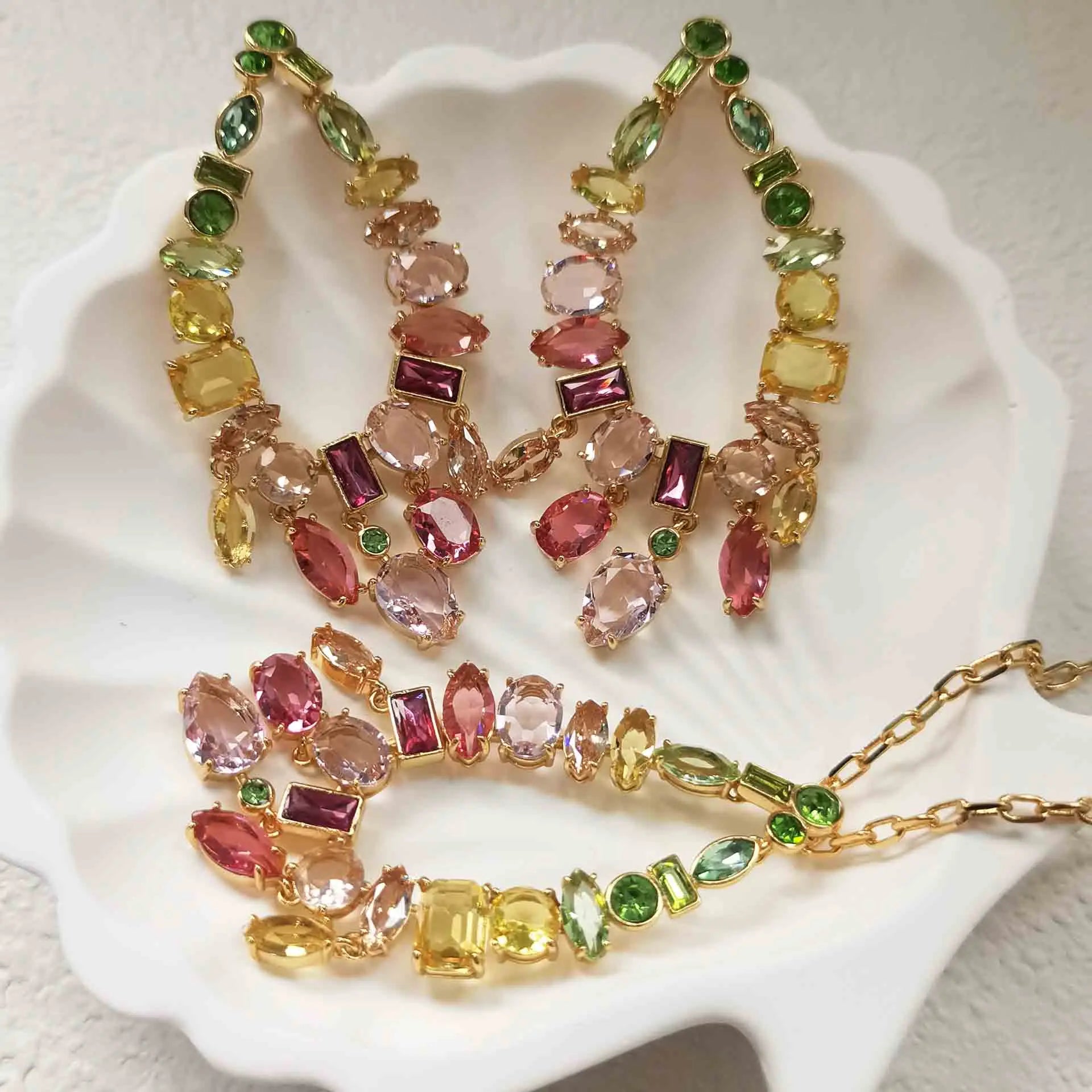 Geometric Jewelry Set | Clip-on Earrings, Necklace, Bracelet & Ring for Women