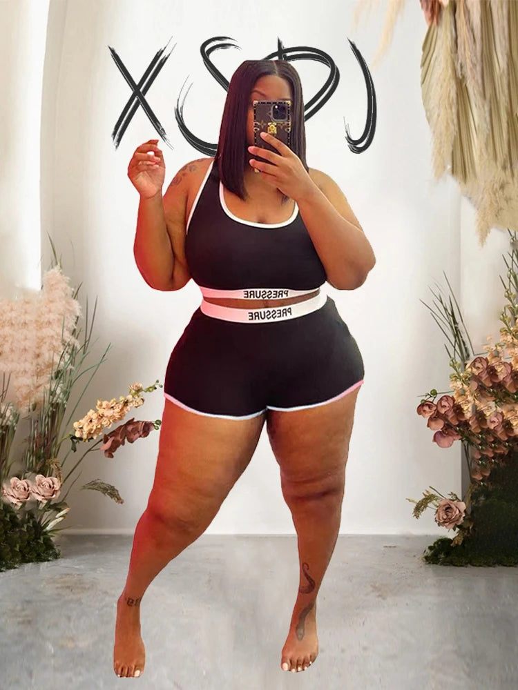 Plus size V-neck shirt and shorts tracksuit set, black with white trim