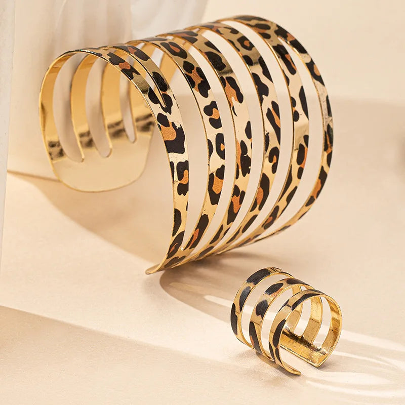 Leopard Print Bracelet & Ring Set | 2pc Hollow Striped Stainless Steel Jewelry